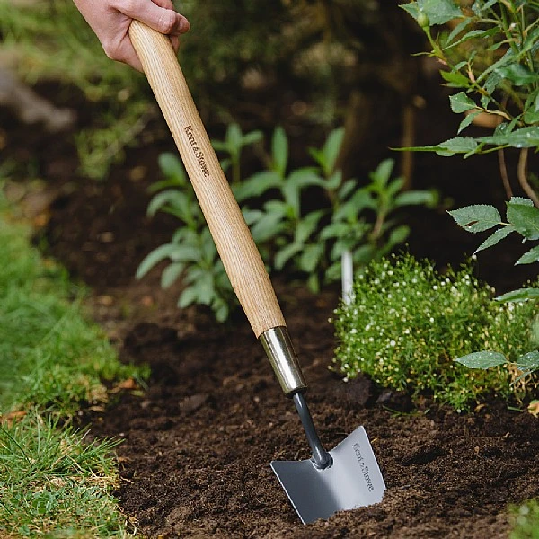 Kent & Stowe Carbon Steel Border Hand Trowel - Image 2