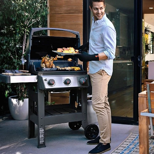 Weber Spirit II E-310 GBS Gas Barbecue - Image 2