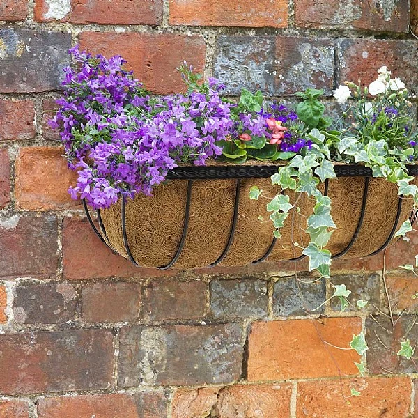 Smart Garden Saxon Wall Trough 30" (76cm) - Image 2