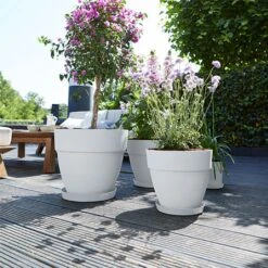 Elho Vibia Campana Round Planter 40cm (Various Colours)